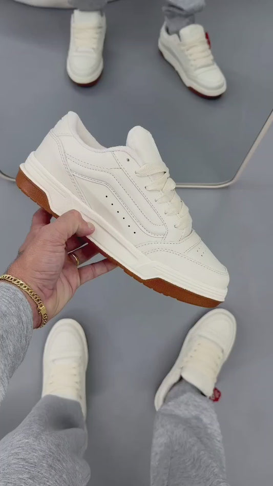 Vans KNU